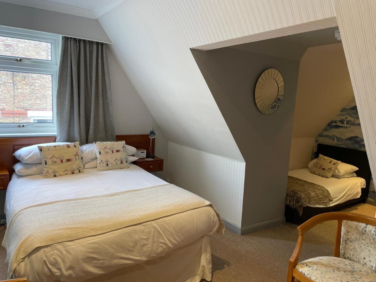 Knights Court Hotel Great Yarmouth Ruang foto